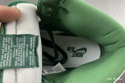 High 1 175 OG EyeCatching Green 1043 Gorge Retro DZ5485- Jordan 0817
